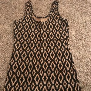 Maurice’s tank top